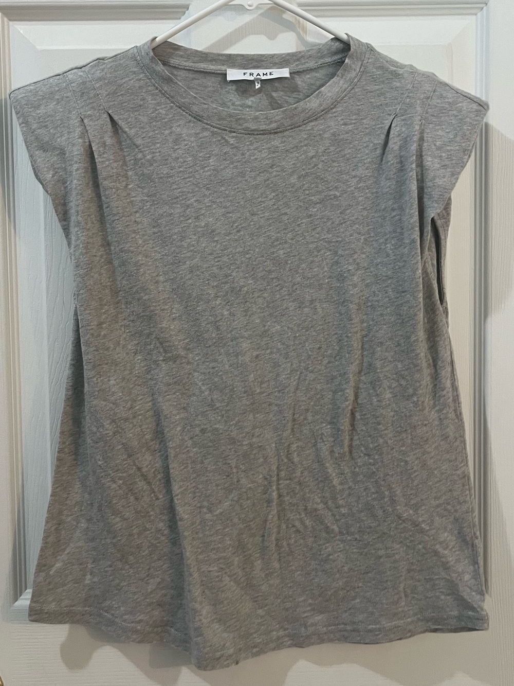 Frame Denim Women's Light Grey  Crewneck Tank muscle padded Shld pleated Xsmall